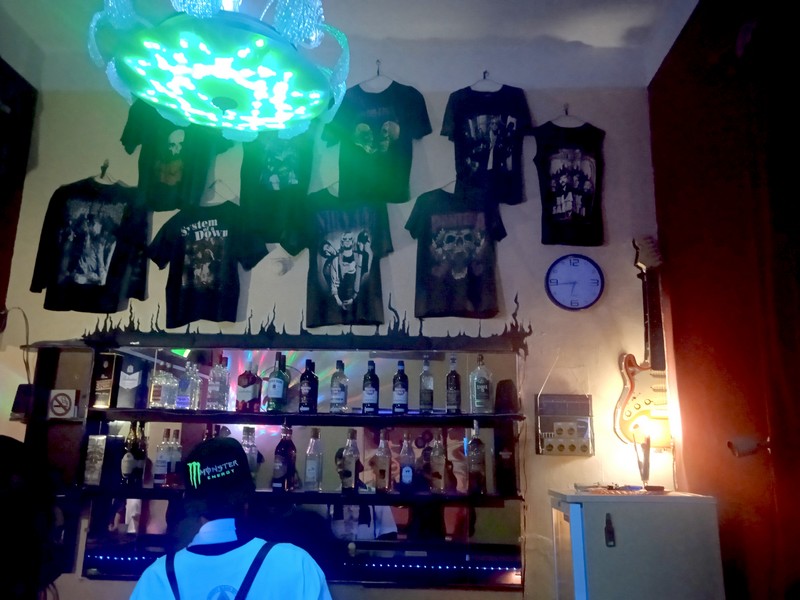 Bar Doble A . Rock and Roll. Playa . La Habana