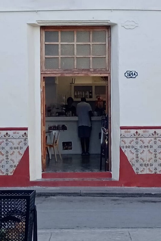 Ambrosía Cafés . Cremas. Parque Cristo.  La Habana Vieja . 