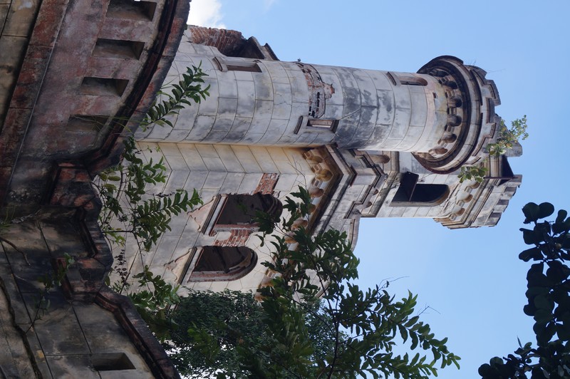Ruinas de la Finca La Luisa. Arroyo Naranjo.La Habana