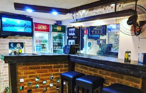 Bar de tapas LAcret 559 . Santoz Suárez. 10 de Octubre