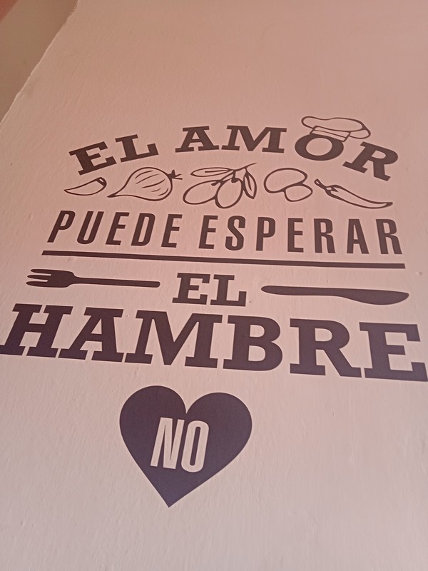 Pizzeria Dmitu . Lawton. !0 de Octubre. La Habana