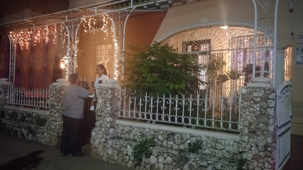 Fuego BBQ . Playa . La Habana . Comida China.