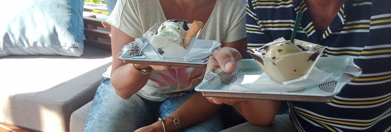 Amrosia . Cremas . Helados . Yogures. Smothies .Playa . La Habana