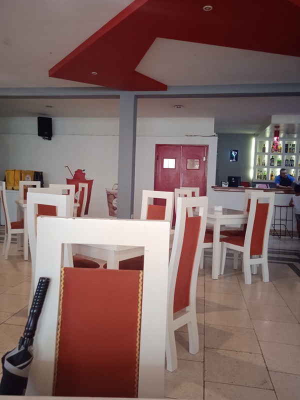 Juanky Pan . Reparto Flores . Miramar . Playa . La Habana 