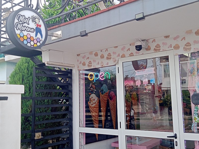 Miel Morena ,Cafetería en Playa . Helados en Playa . La Habana